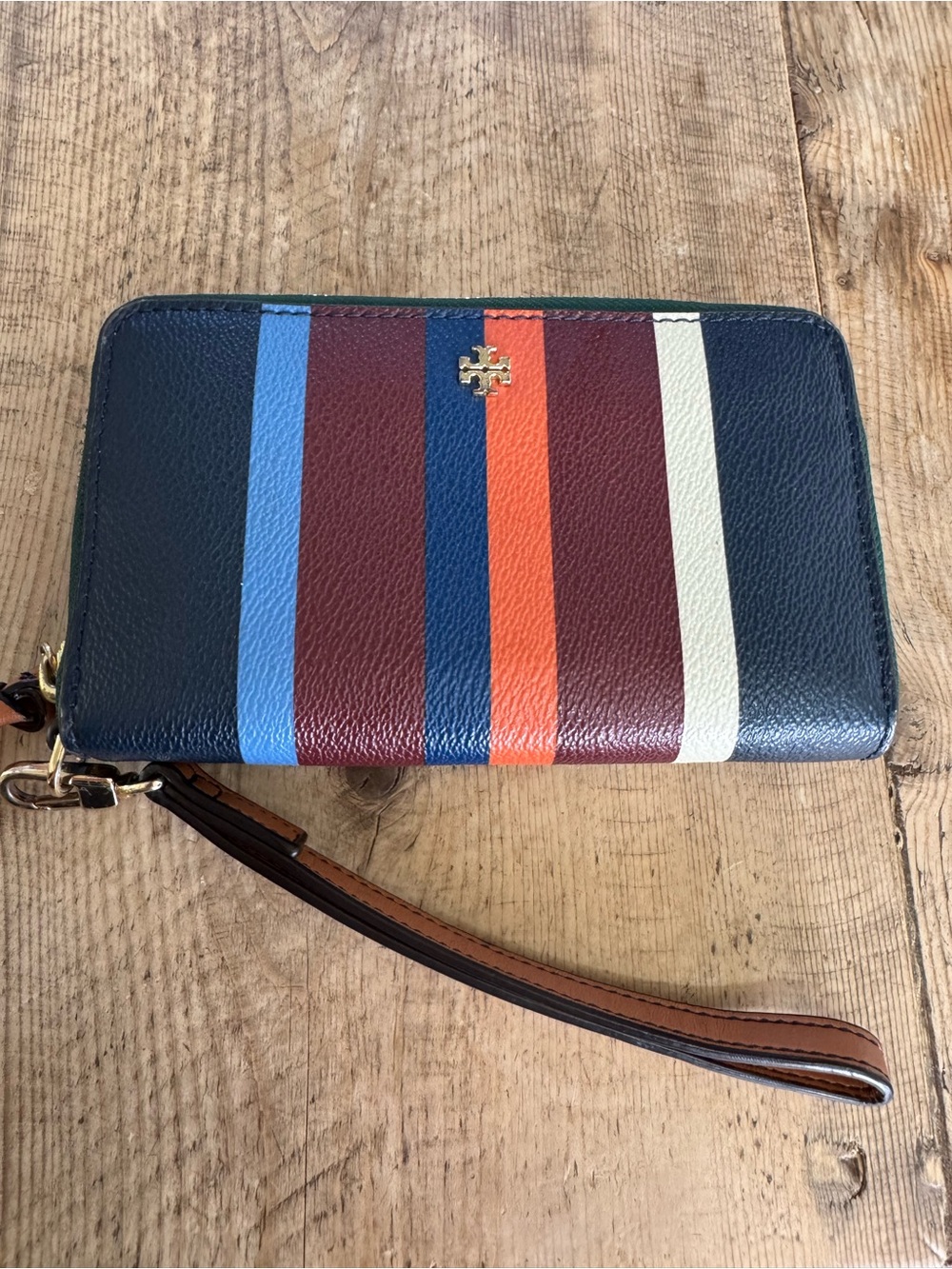 Tory Burch Kerrington Zip Continental Wallet/Wristlet - Pristine